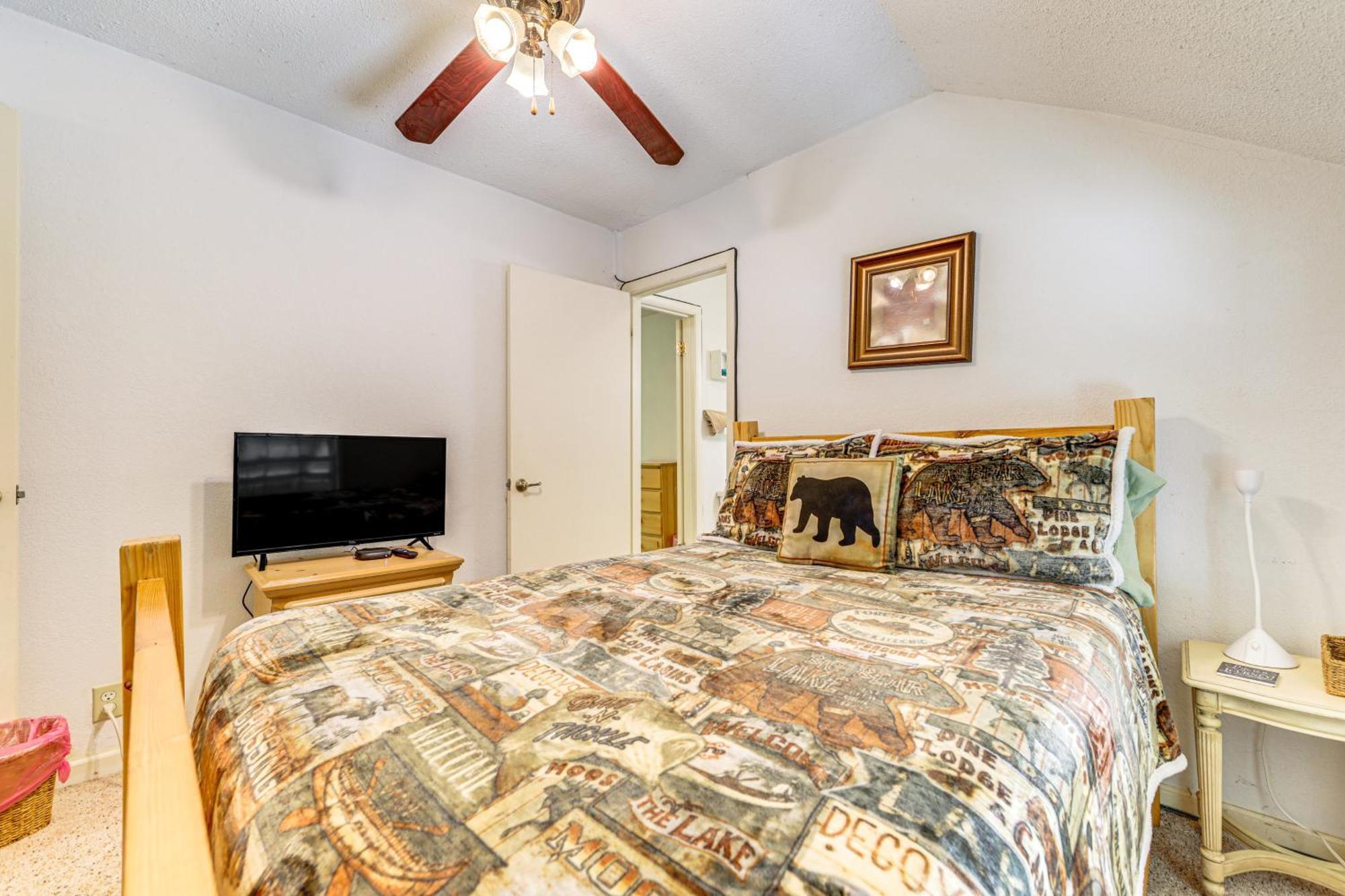 Bryson City Cottage With Hot Tub And Waterfall Views! المظهر الخارجي الصورة